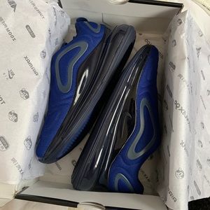 Brand New Nike Air Max 720 Shoes